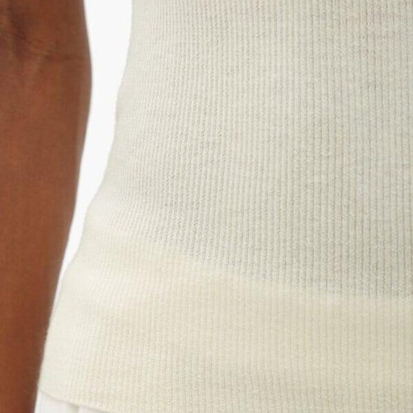 Elie Tahari 🌸 Wool Cashmere Polyester blend sweater tank - Picture 3 of 9